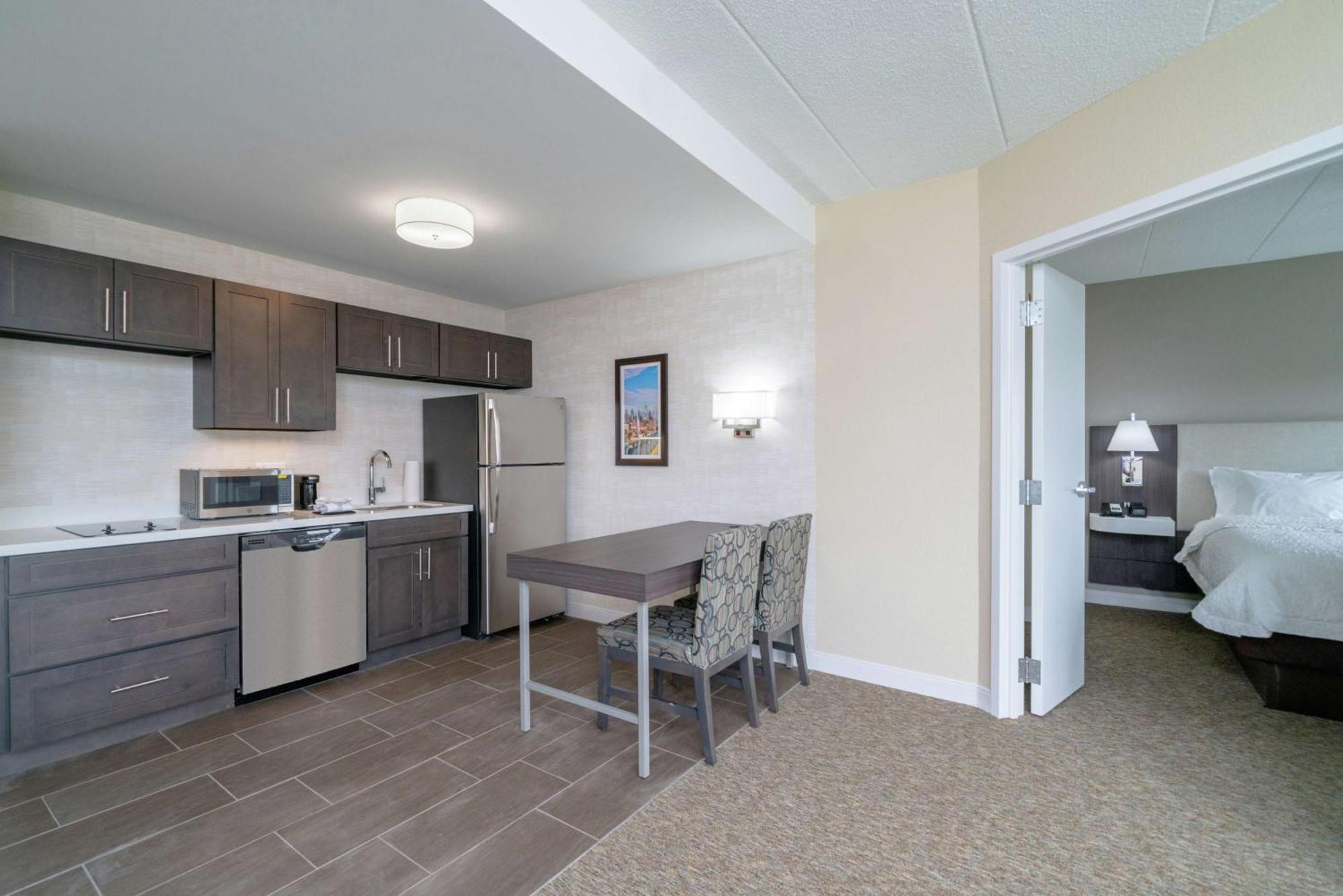 Hampton Inn & Suites Valley Forge/Oaks Phoenixville Exterior foto