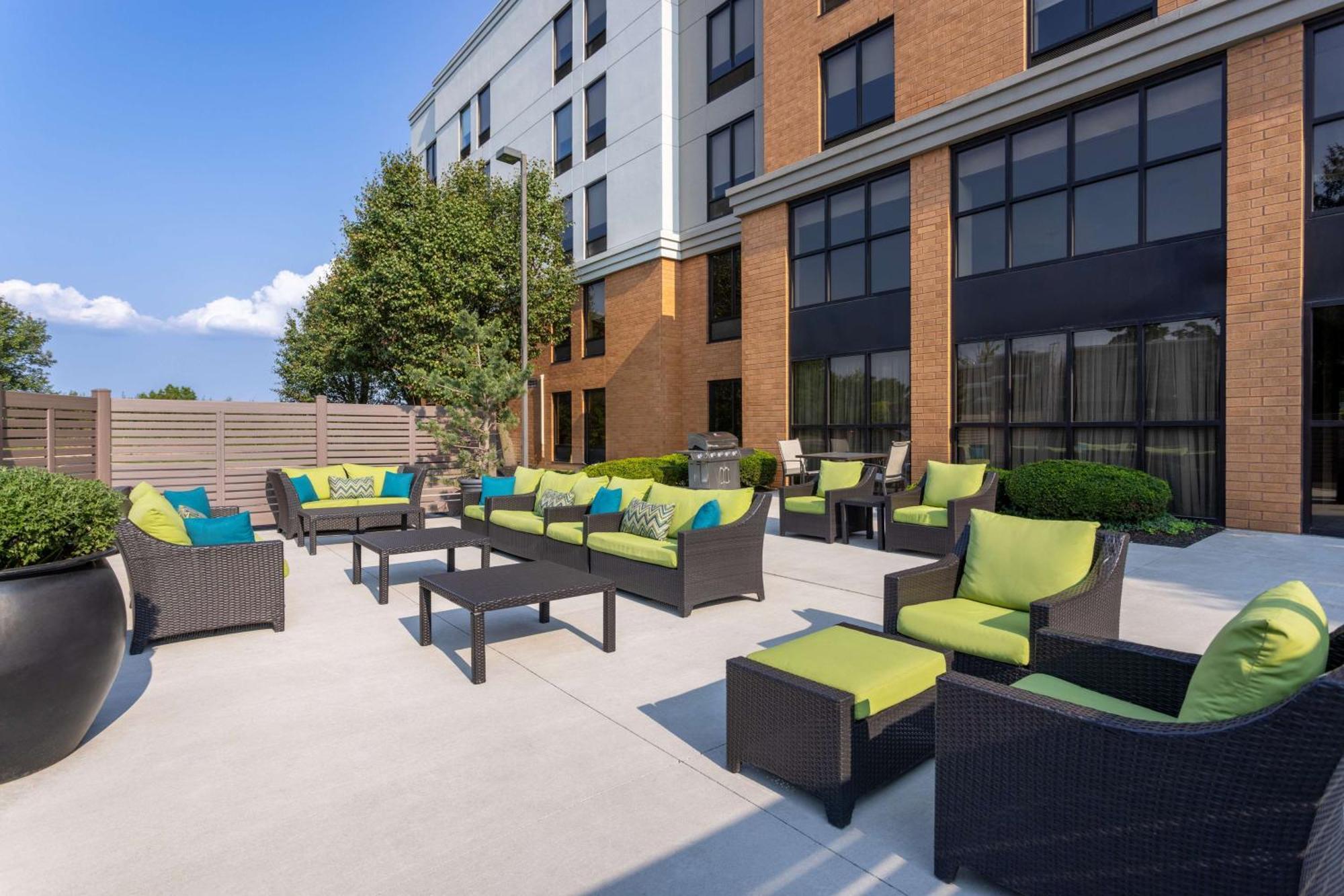 Hampton Inn & Suites Valley Forge/Oaks Phoenixville Exterior foto