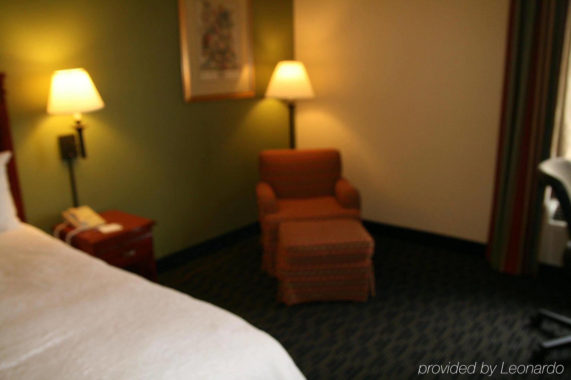 Hampton Inn & Suites Valley Forge/Oaks Phoenixville Habitación foto